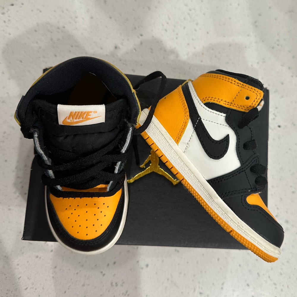 Jordan 1 retro Taxi